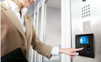 蒲公英助力企業優化考勤系統，加強總部集中化管理